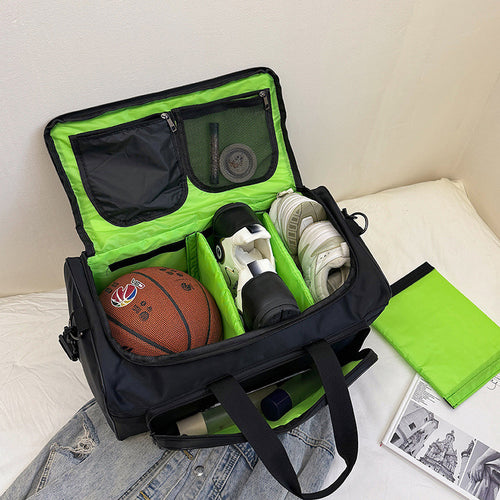 Close-up of adjustable compartments in the travel bag